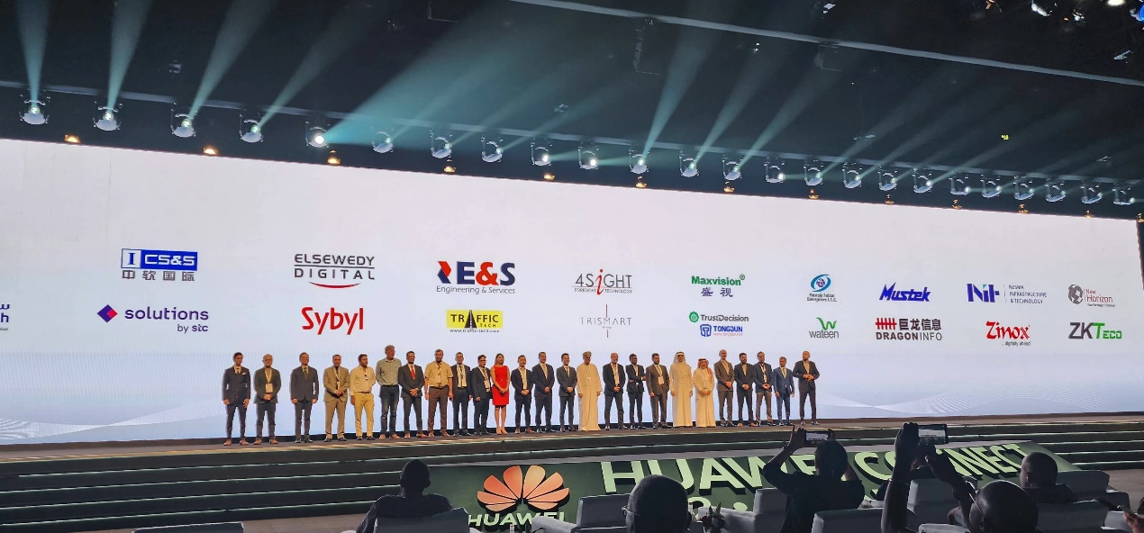 必威(中国)biwei·官方网页版,参加全球最大的科技展GITEX GLOBAL